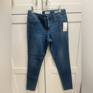 *NWT* Jessica Simpson skinny jeans